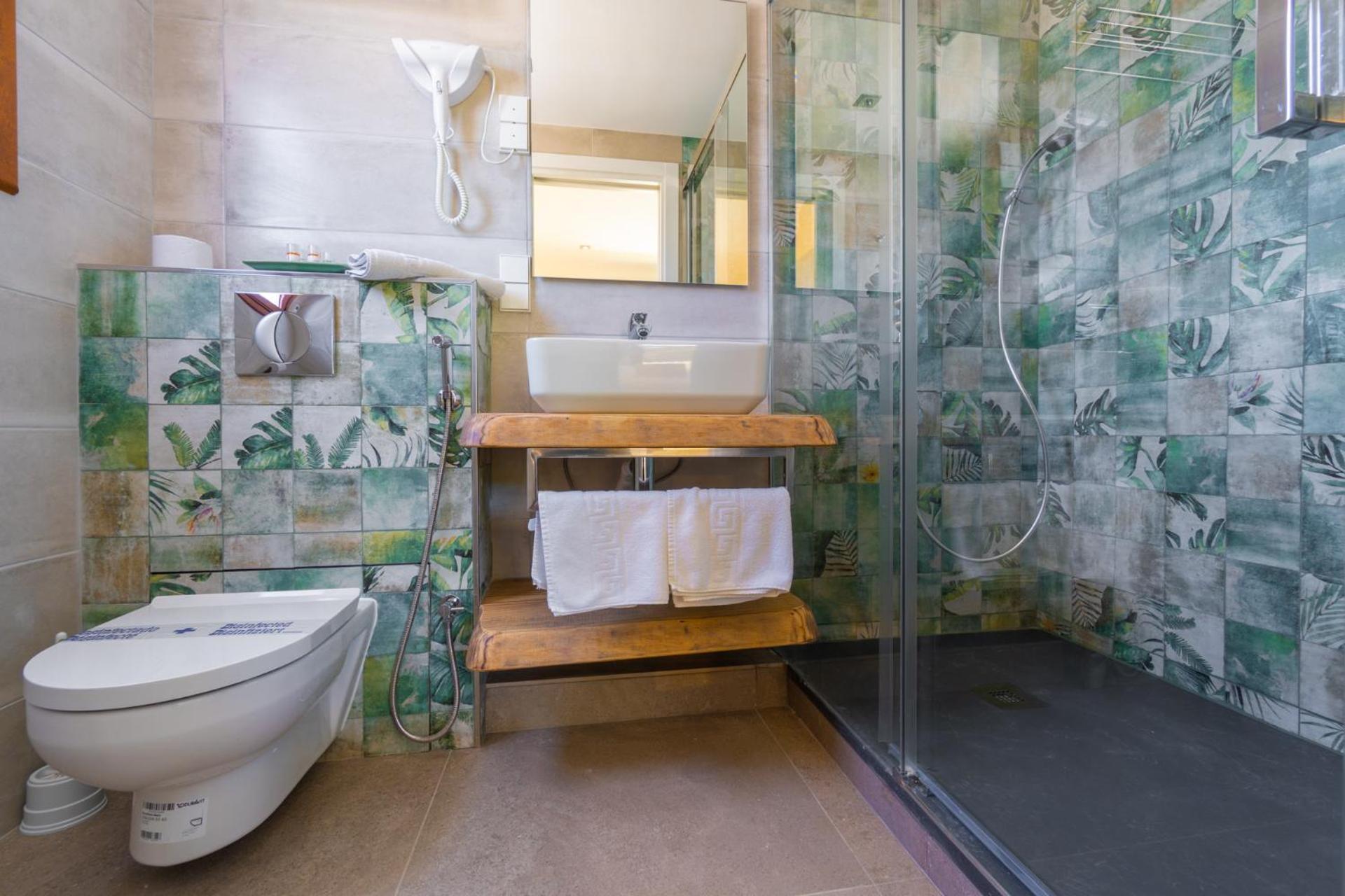 Hostal Restaurante Pou Des Lleo Làng Sant Carles de Paralta Phòng bức ảnh